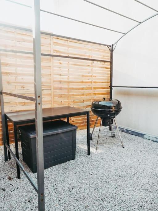 Appartement Avec Patio Sainte-Anne-d'Auray Exterior photo